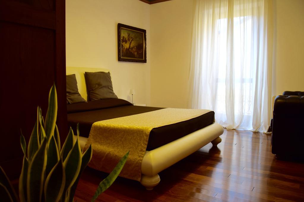 Ball Apartments Loc 04163 Verona Room photo